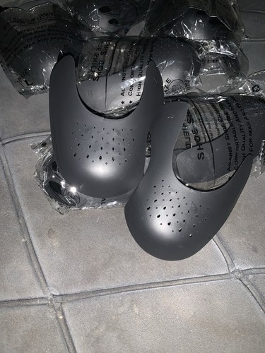 Pair crease protector - 1,